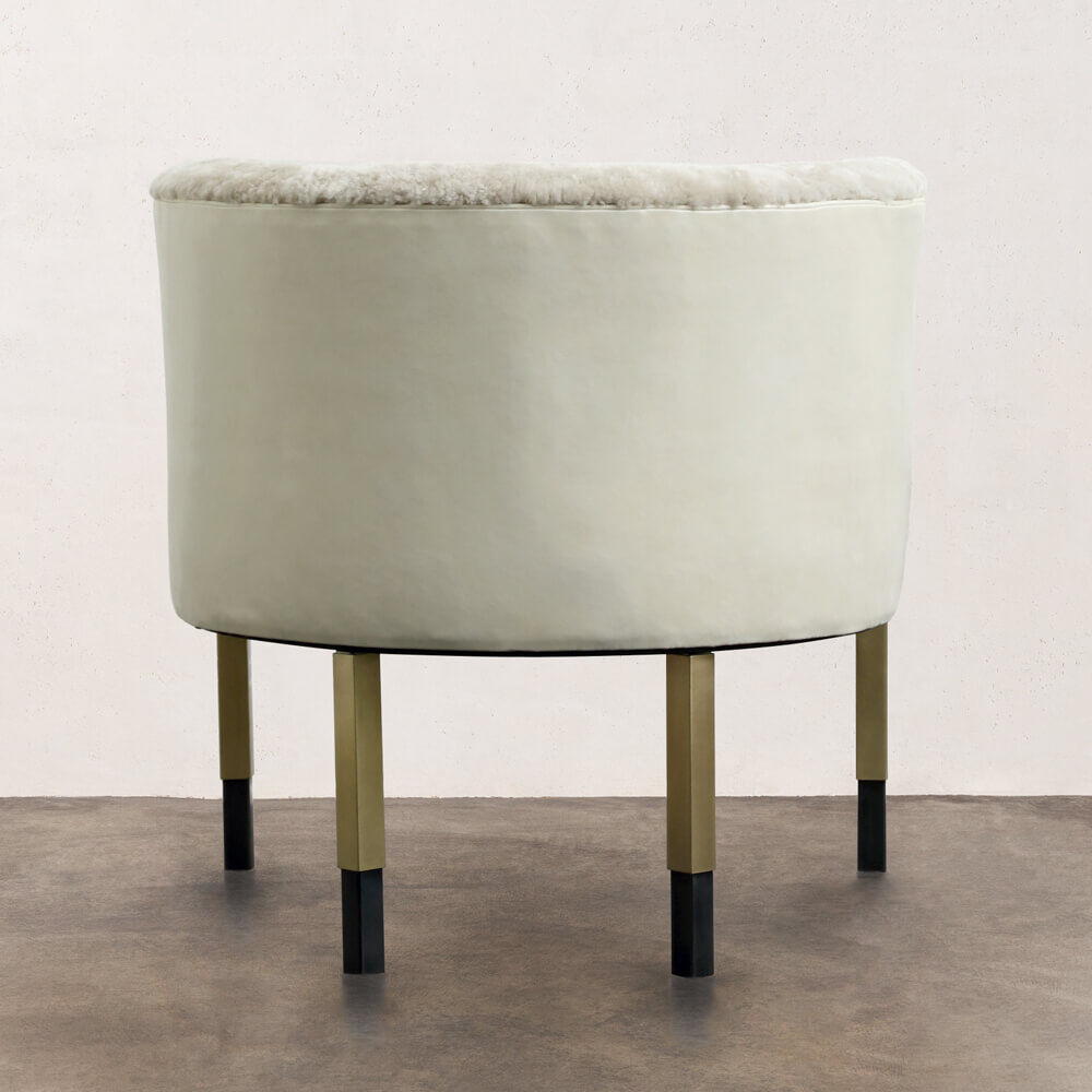 LARCHMONT CHAIR